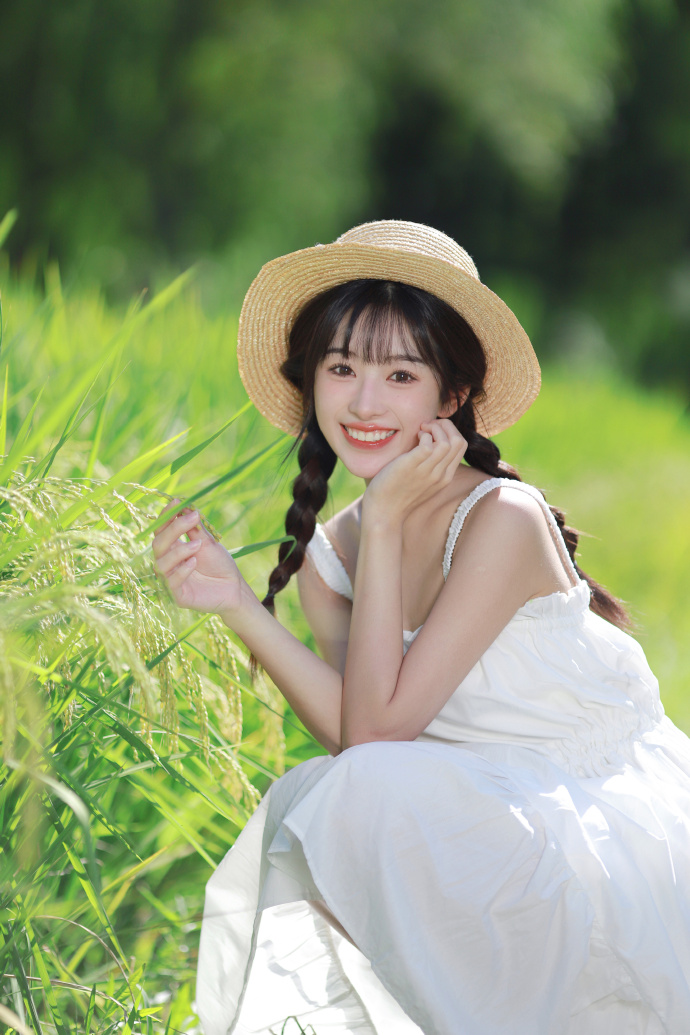 小旋风蜘蛛池效果图片大全集高清