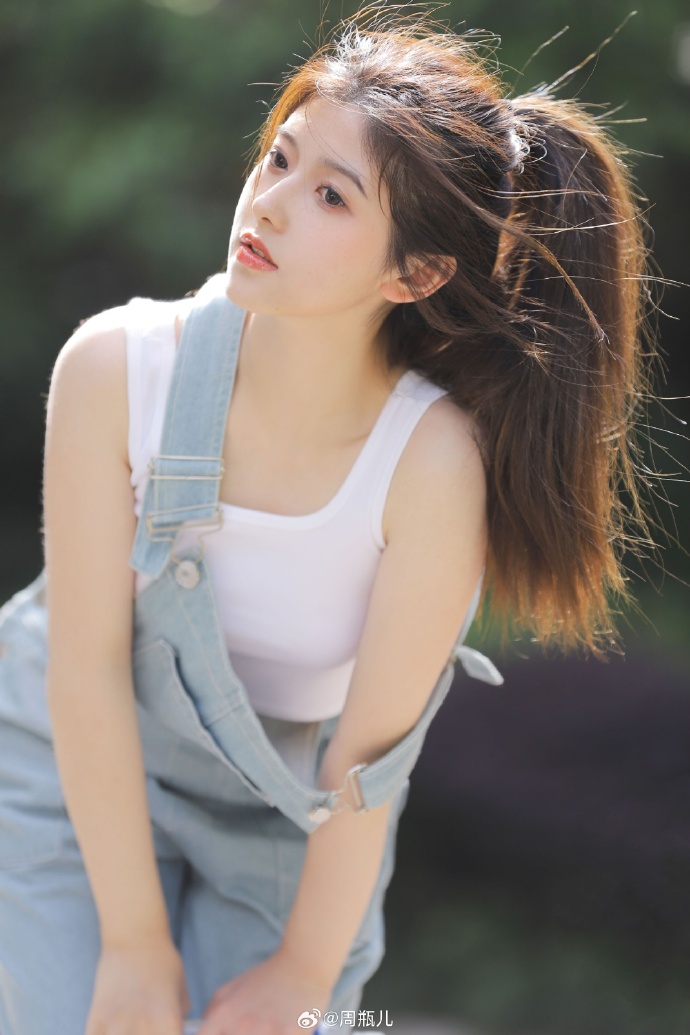 少妇┅┅快┅┅用力战狼二小说