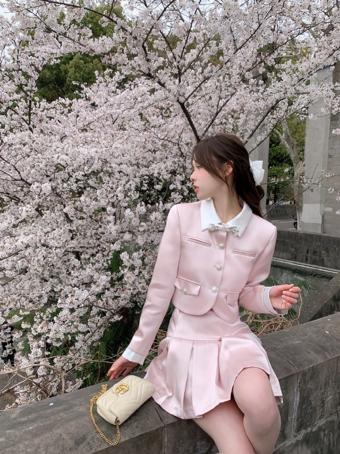 SEO与网络营销：助力企业提升在线竞争力的双剑合璧