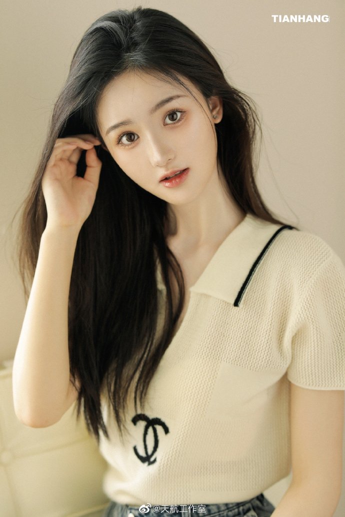 爱液官网免费登录无需下载官方版_爱液官网免费登录无需下载最新版N.5.58.52_2265安卓网