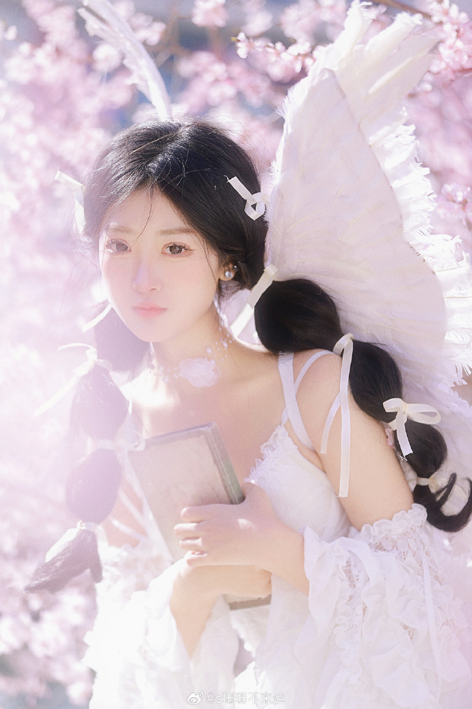 18岁女孩在线观看免费高清电视剧官方版_18岁女孩在线观看免费高清电视剧电脑版v.4.46.21_2265安卓网