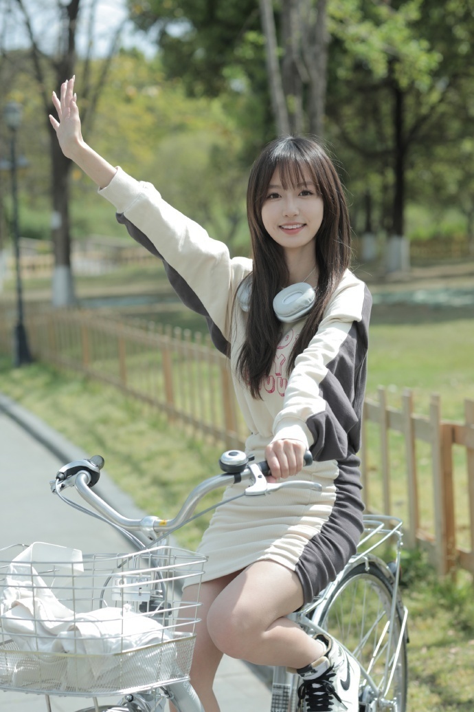 开元二人世界在线观看_开元二人世界在线观看手机版本v.25.31.50_2265安卓网