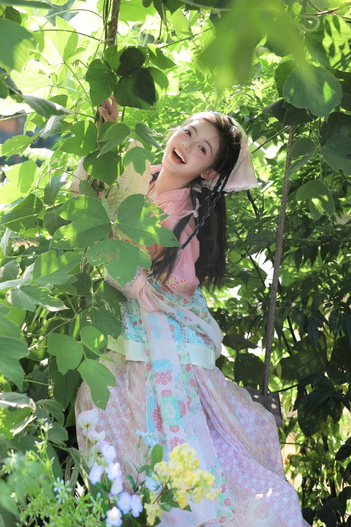 小旋风蜘蛛池模板定制多少钱