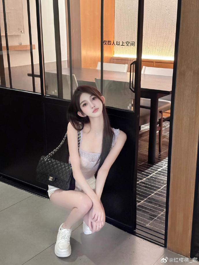 美国Zoom人与Zoom人的区别