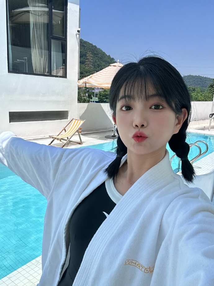 日日夜夜综合网官方版_日日夜夜综合网最新版本v.30.79.43_2265安卓网