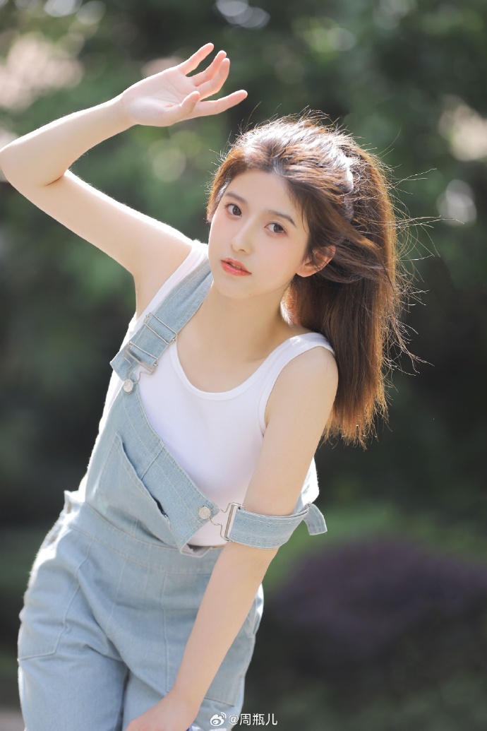 小旋风蜘蛛池破解版安装教程视频下载